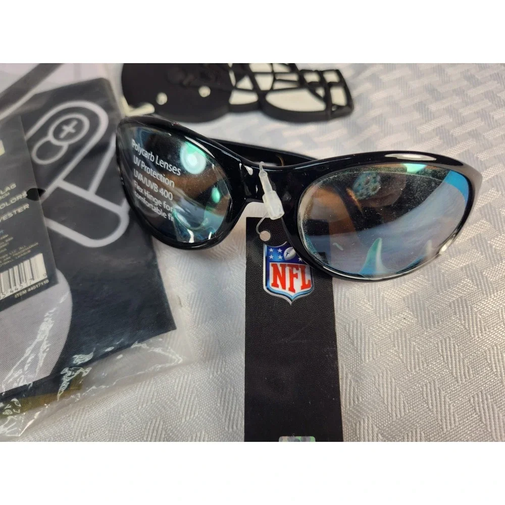 Baltimore Ravens Football Fan Lot- Flag, Sunglasses, Luggage Tag, Journal